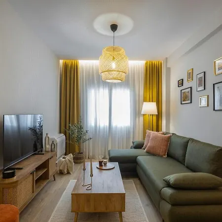 Glycine, Corfu Town Apartment